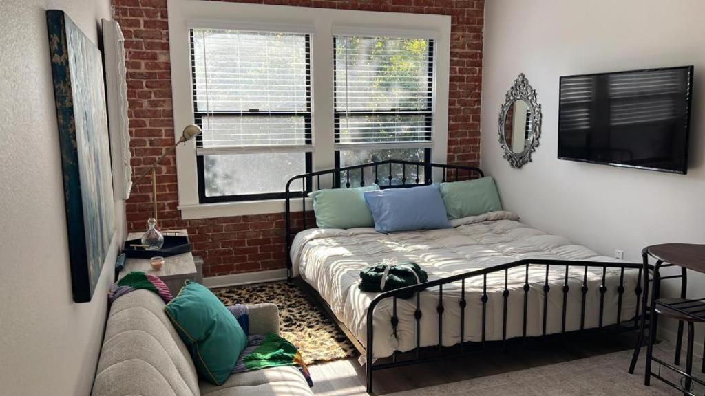 Apartment Lovely Hollywood Los Angeles